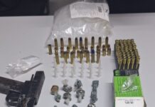 Polícia Militar apreende munições e drogas durante a abordagem